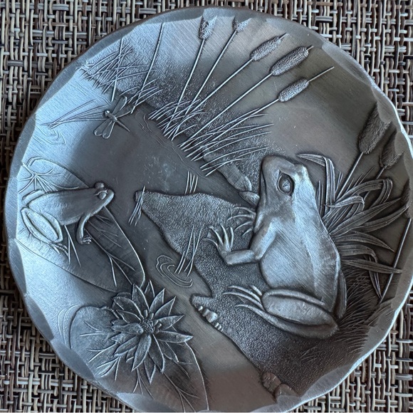 Set (4) of handcrafted forged aluminum coasters from Wendell August Forge, USA - Picture 4 of 7